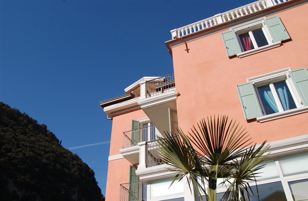 Villa Bellaria Riva del Garda Exteriér fotografie